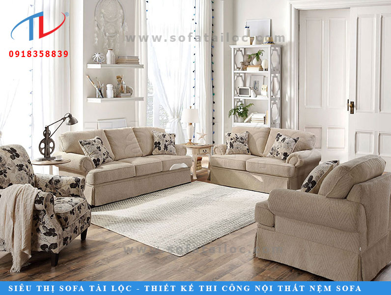 Các mẫu ghế sofa phòng khách đẹp, hiện đại với các chi tiết đơn giản, không quá cầu kỳ sẽ không sợ bị lỗi thời. 