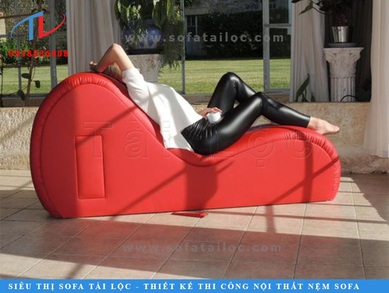 ghe-tinh-yeu-chinh-hang